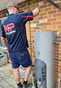 Gas HWU Service Kala Plumb