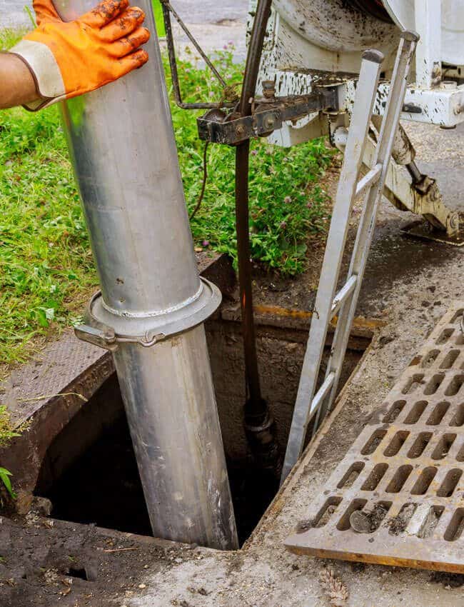 cleaning the sewer system